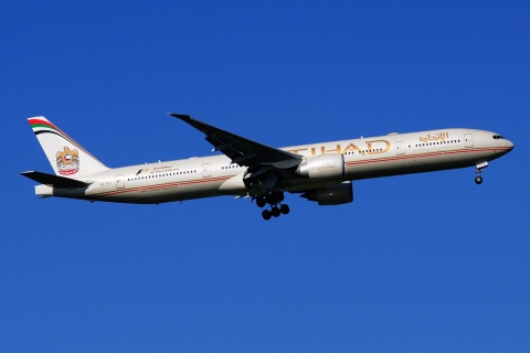 A6-ETJ - 777-3FX(ER) - Etihad Airways - BKK - 12-11-2016