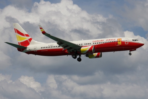 B-5407 - 737-808(WL) - Lucky Air - HKT - 15-11-2016