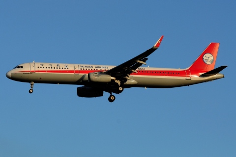 B-9937 - A321-231 - Sichuan Airlines - BKK - 11-11-2016