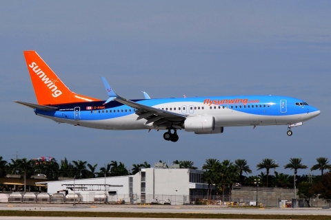 C-FAWC - 737-8K5(WL) - Sunwing Airlines - FLL - 30-01-2016
