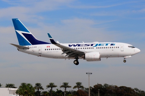 C-FJWS - 737-76N(WL) - WestJet - FLL - 30-01-2016