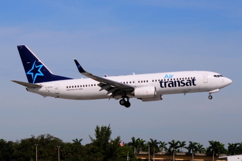 C-GTQY - 737-8Q8(WL) - Air Transat - FLL - 30-01-2016b
