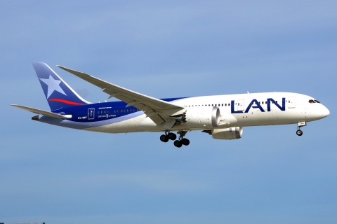 CC-BBF - 787-8 Dreamliner - LAN Airlines - MIA - 31-01-2016