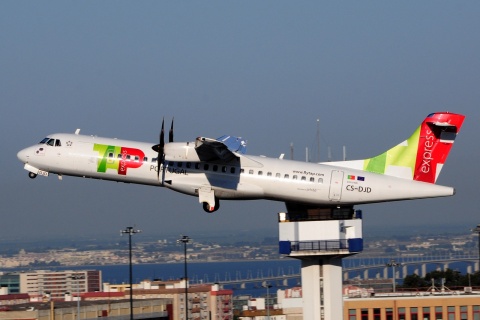 CS-DJD - ATR 72-600 (72-212A) - TAP Express - LIS - 21-06-2016