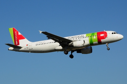 CS-TNI - A320-214 - TAP _ Air Portugal - LIS - 22-06-2016