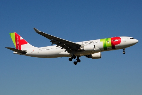 CS-TOL - A330-202 - TAP _ Air Portugal - LIS - 21-06-2016