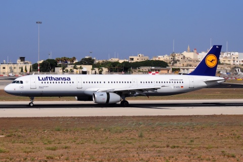 D-AISL - A321-231 - Lufthansa - MLA - 22-08-2016