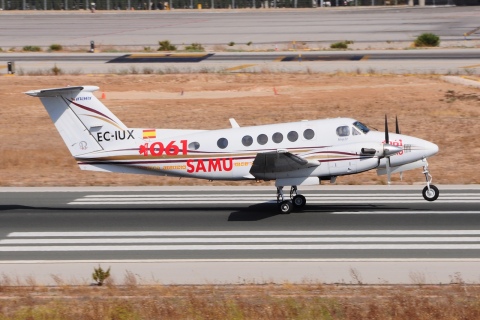 EC-IUX - King Air B200- - Transportes Aereos del Sur S.A. - PMI - 30-08-2016