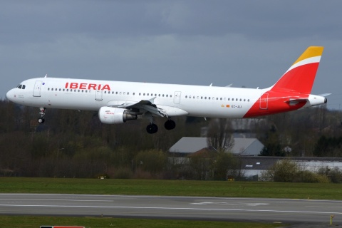 EC-JLI - A321-211 - Iberia - LGG - 29-03-2016