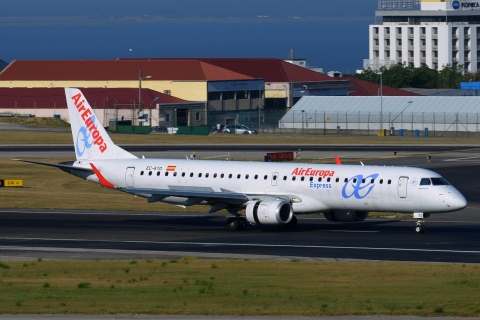 EC-KYO - ERJ-195LR (ERJ-190-200 LR) - Air Europa Express - LIS - 22-06-2016