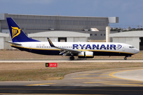EI-DHZ - 737-8AS(WL) - Ryanair - MLA - 25-08-2016