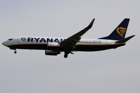 EI-DWB - 737-8AS(WL) - Ryanair - CRL - 10-06-2016