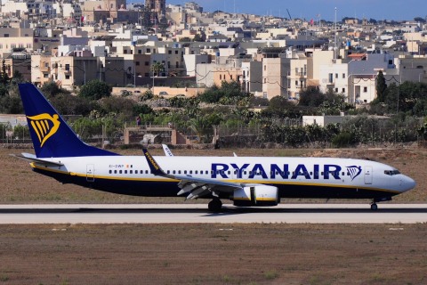 EI-DWP - 737-8AS(WL) - Ryanair - MLA - 23-08-2016