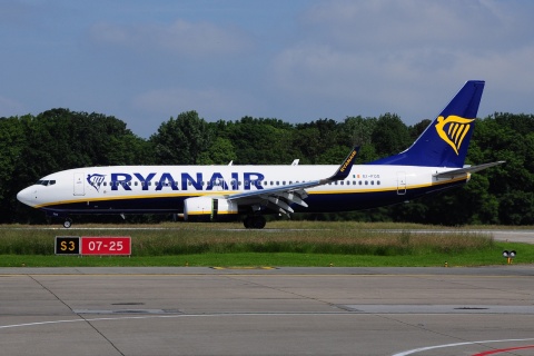EI-FOS - 737-8AS(WL) - Ryanair - CRL - 09-06-2016