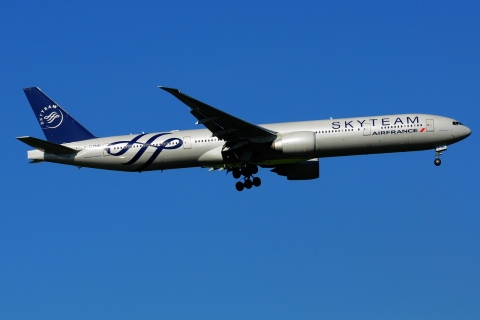 F-GZNN - 777-328(ER) - Air France - BKK - 12-11-2016