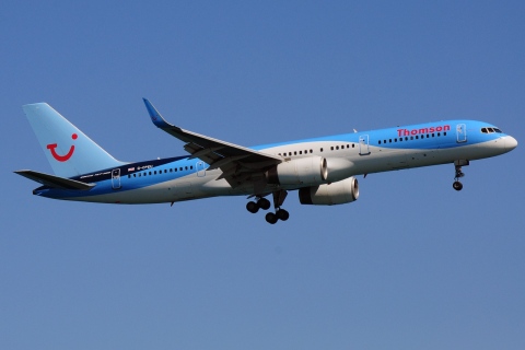 G-CPEU - 757-236(WL) - Thomson Airways - LCA - 21-08-2016