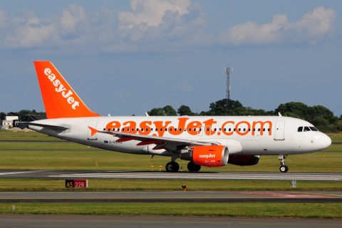 G-EZEG - A319-111 - easyJet - CPH - 26-06-2016