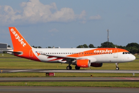 G-EZTC - A320-214 - easyJet - CPH - 26-06-2016