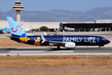 G-FDZG - 737-8K5(WL) - Thomson Airways - PMI - 30-08-2016