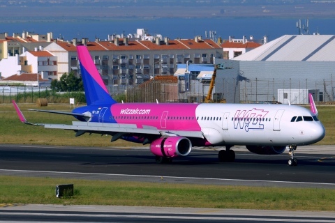 HA-LXB - A321-231(WL) - Wizz Air - LIS - 22-06-2016b