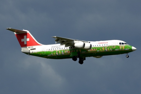 HB-IYS - RJ100 - Swiss - LHR - 23-04-2016