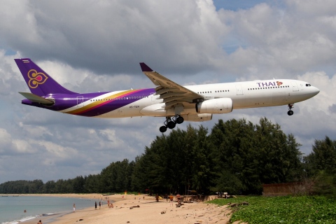 HS-TEN - A330-343 - Thai Airways International - HKT - 15-11-2016
