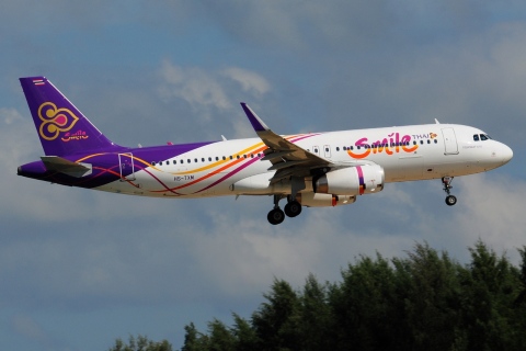 HS-TXM - A320-232(WL) - Thai Smile - HKT - 14-11-2016