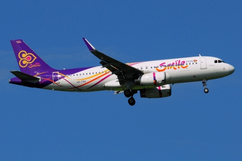 HS-TXU - A320-232(WL) - Thai Smile - BKK - 13-11-2016