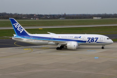 JA822A - 787-8 Dreamliner - ANA All Nippon Airways - DUS - 02-04-2016
