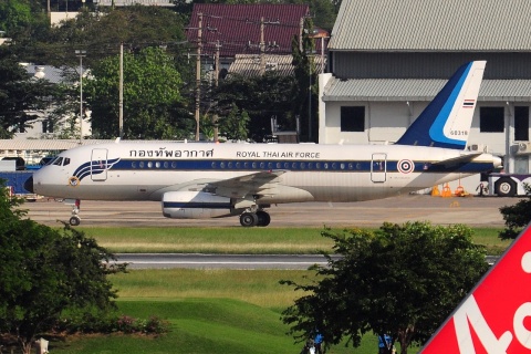 L18-2-59 (60318) - Superjet 100-95LR - Royal Thai Air Force - DMK - 17-11-2016