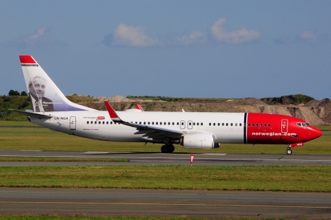 LN-NGA - 737-8JP(WL) - Norwegian Air Shuttle - CPH - 26-06-2016