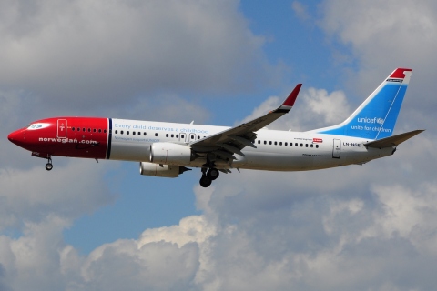 LN-NGE - 737-8JP(WL) - Norwegian Air Shuttle - CPH - 27-06-2016