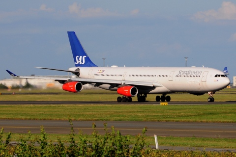 LN-RKG - A340-313 - SAS Scandinavian Airlines - CPH - 26-06-2016