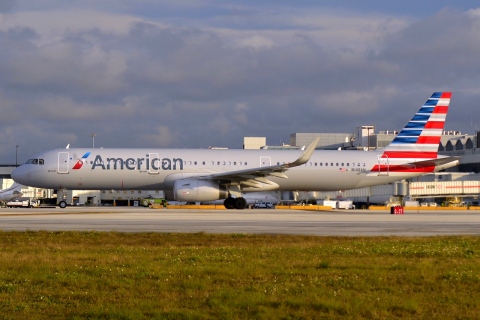 N148AN - A321-231(WL) - American Airlines - MIA - 29-01-2016