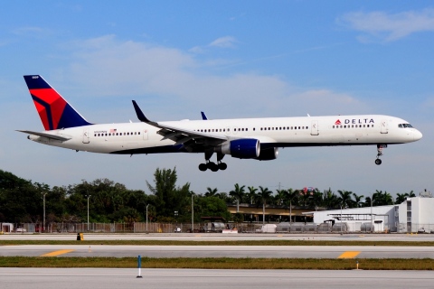 N589NW - 757-351(WL) - Delta Air Lines - FLL - 30-01-2016