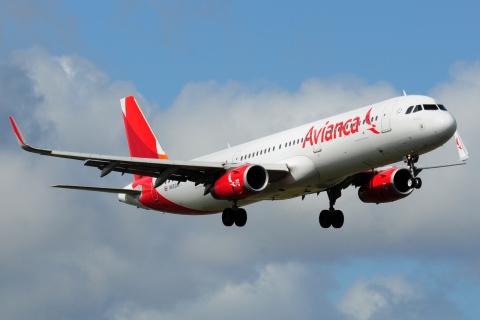 N693AV - A321-231(WL) - Avianca Costa Rica - MIA - 02-02-2016