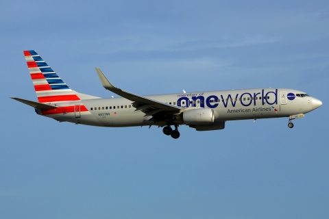 N837NN - 737-823(WL) - American Airlines - MIA - 31-01-2016