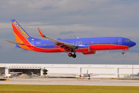 N8616C - 737-8H4(WL) - Southwest Airlines - FLL - 30-01-2016