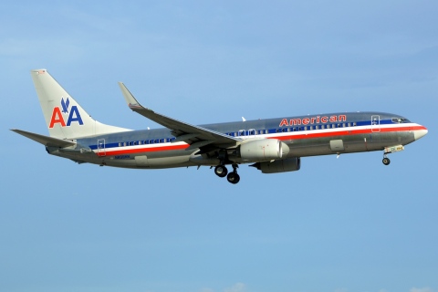N898NN - 737-823(WL) - American Airlines - MIA - 31-01-2016