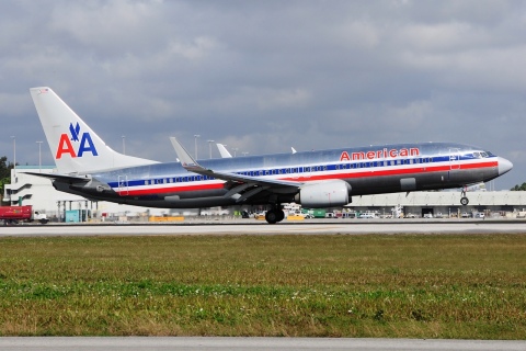 N905NN - 737-823(WL) - American Airlines - MIA - 03-02-2016