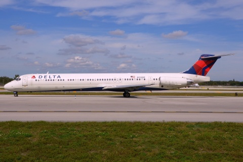 N920DE - MD-88 - Delta Air Lines - FLL - 30-01-2016