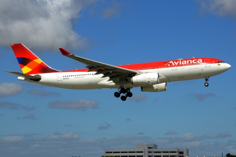 N975AV - A330-243 - Avianca - MIA - 02-02-2016