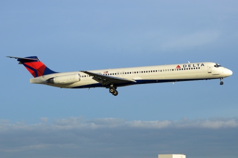 N985DL - MD-88 - Delta Air Lines - MIA - 31-01-2016