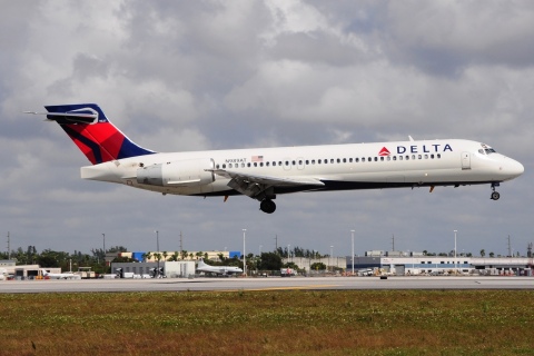 N989AT - 717-23S - Delta Air Lines - MIA - 03-02-2016