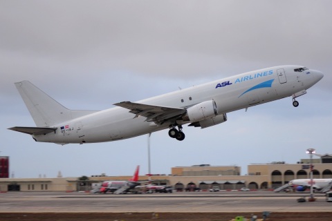 OE-IAJ - 737-476 - ASL Airlines Belgium - MLA - 23-08-2016