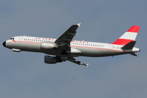 OE-LBP - A320-214 - Austrian Airlines - DUS - 02-04-2016