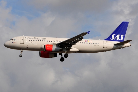 OY-KAN - A320-232 - SAS Scandinavian Airlines - CPH - 27-06-2016