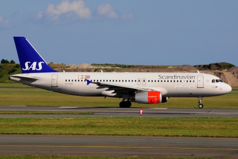 OY-KAY - A320-232 - SAS Scandinavian Airlines - CPH - 26-06-2016