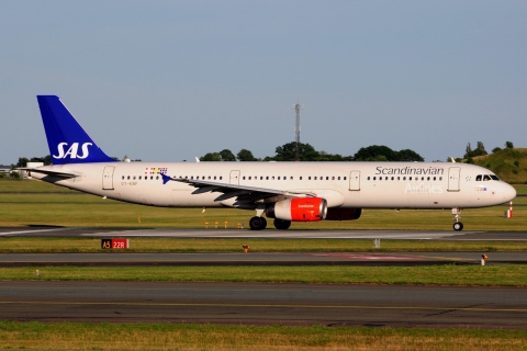 OY-KBF - A321-232 - SAS Scandinavian Airlines - CPH - 26-06-2016