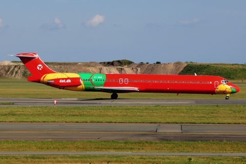 OY-RUE - MD-83 - Danish Air Transport (DAT) - CPH - 26-06-2016